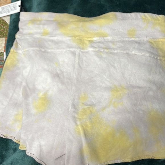 Calvin Klein Performance - Picture 7 of 7